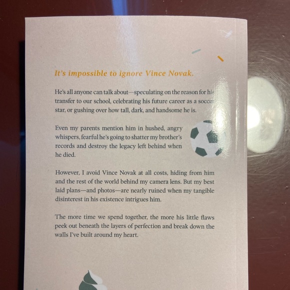 Book - Perfect Little Flaws - Picture 2 of 3